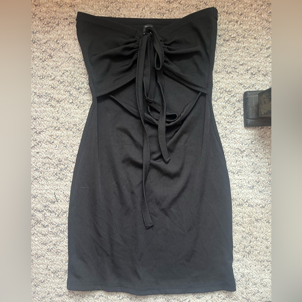 SHEIN Black Strapless Dress with Tie Detail